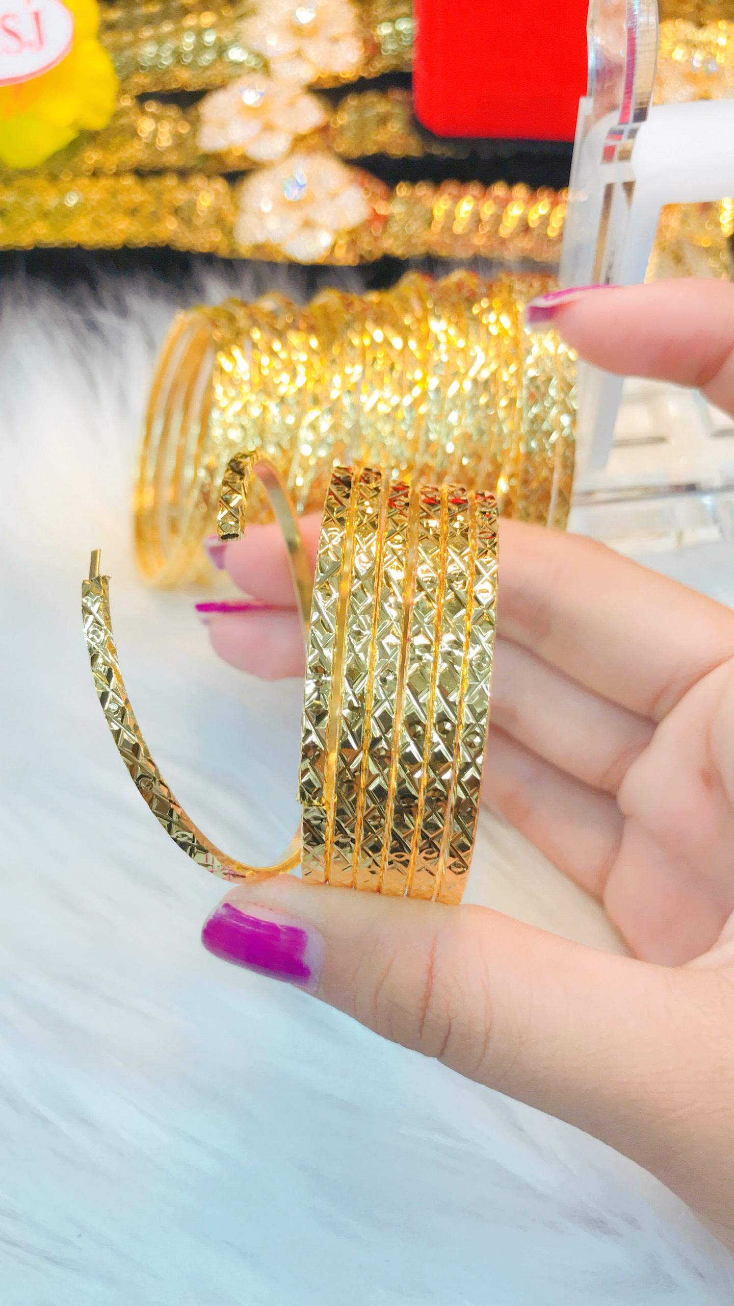 Kiểu Vòng Ximen Vàng 18k Đẹp, Bộ 7 Chiếc Có Khoá (Bền Màu, Không đen) - GiVi Shop XM260504 - Thiết kế Phù Hợp Với Mọi Lứa Tuổi [ bo vong ximen 18k dep, vong ximen kieu dep vang 18k, vòng ximen đẹp, mẫu ximen đẹp ]