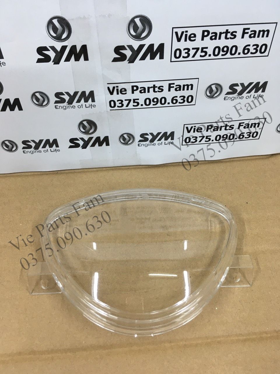 Mặt kính đồng hồ xe elegant sym