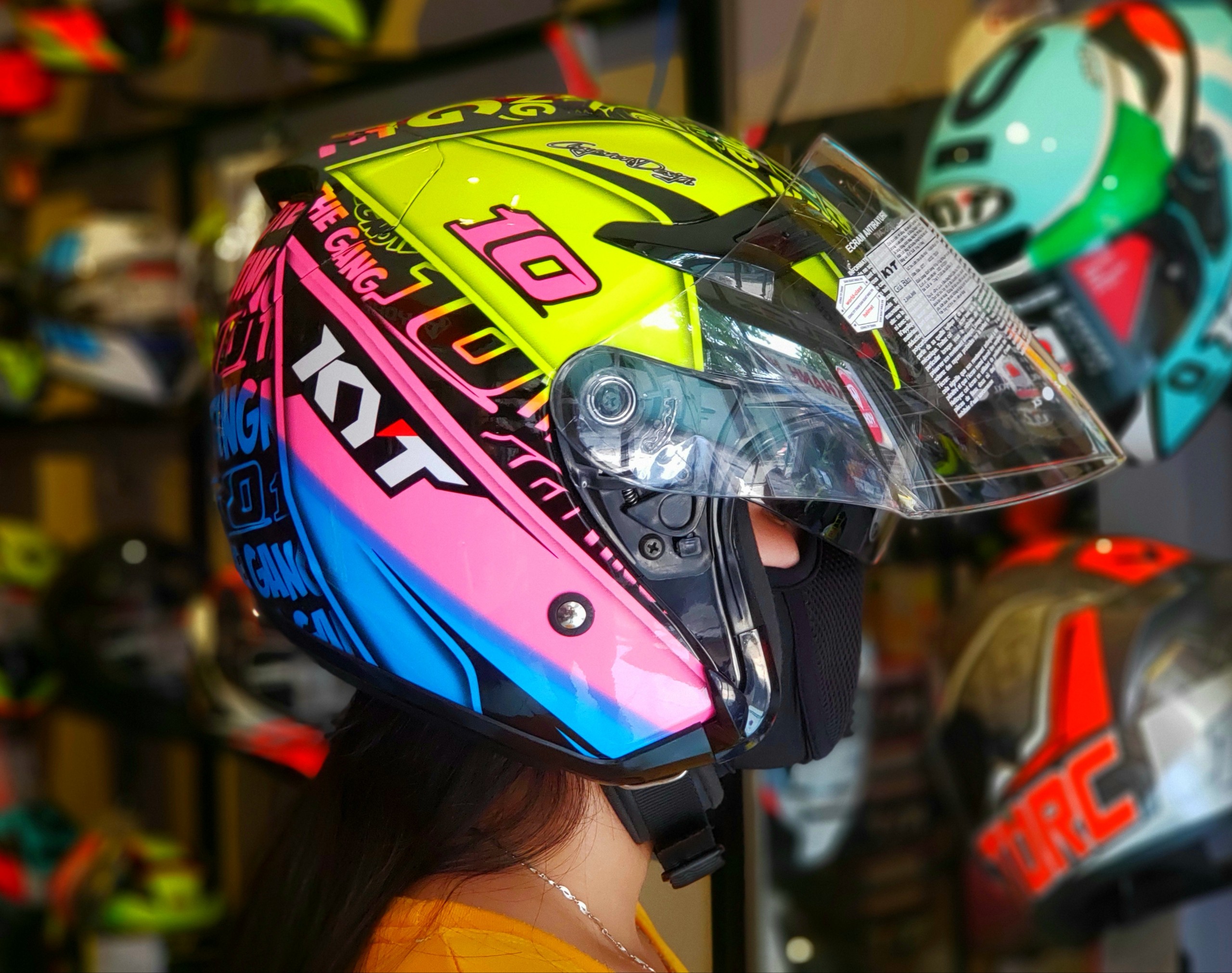 Nón bảo hiểm 3/4 KYT tem Thitipong