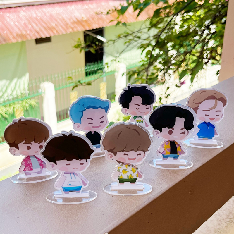 Tượng Standee BTS In the SEOM ( đảo BTS)