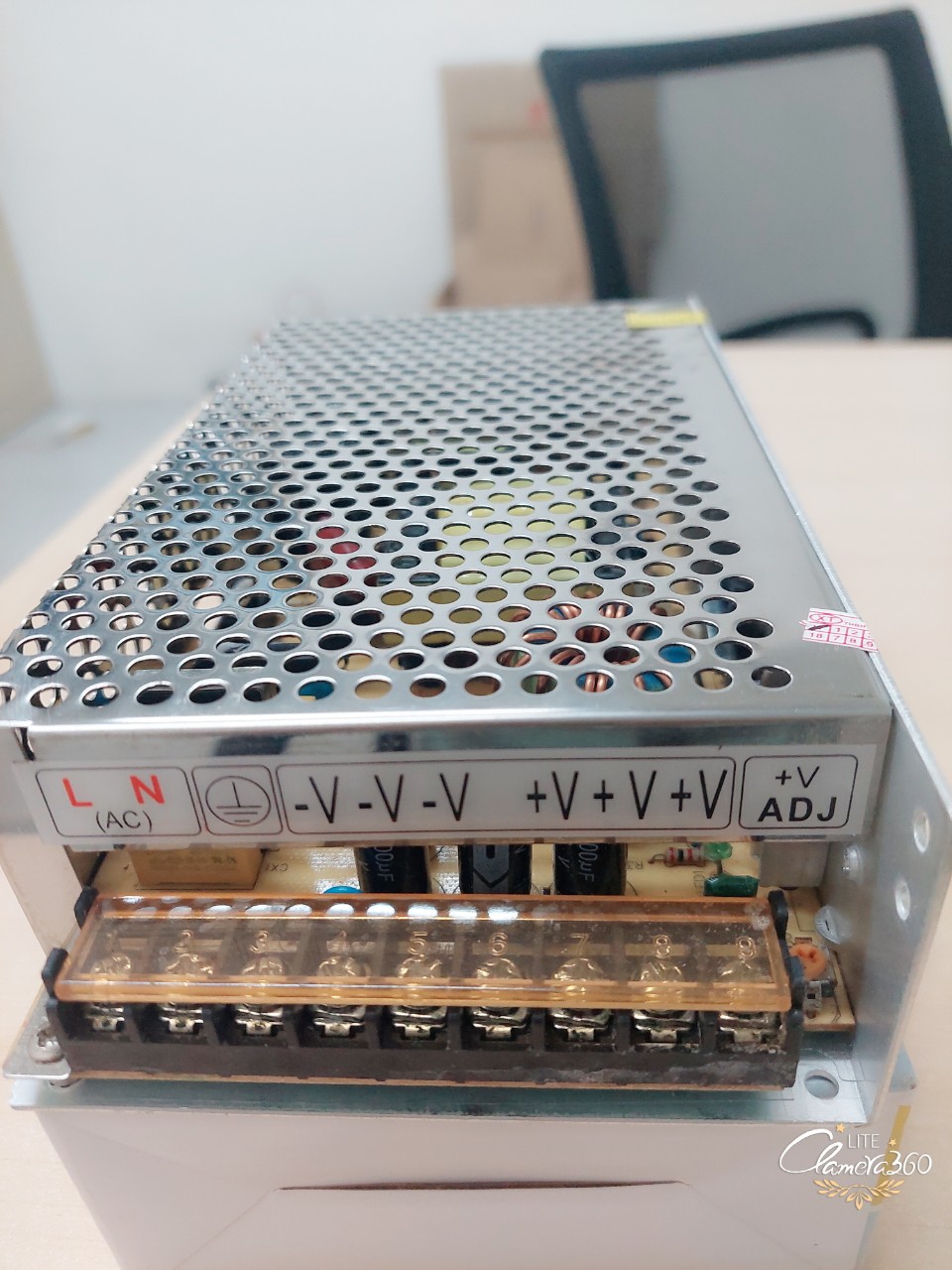 Nguồn tổ ong 12VDC-20A