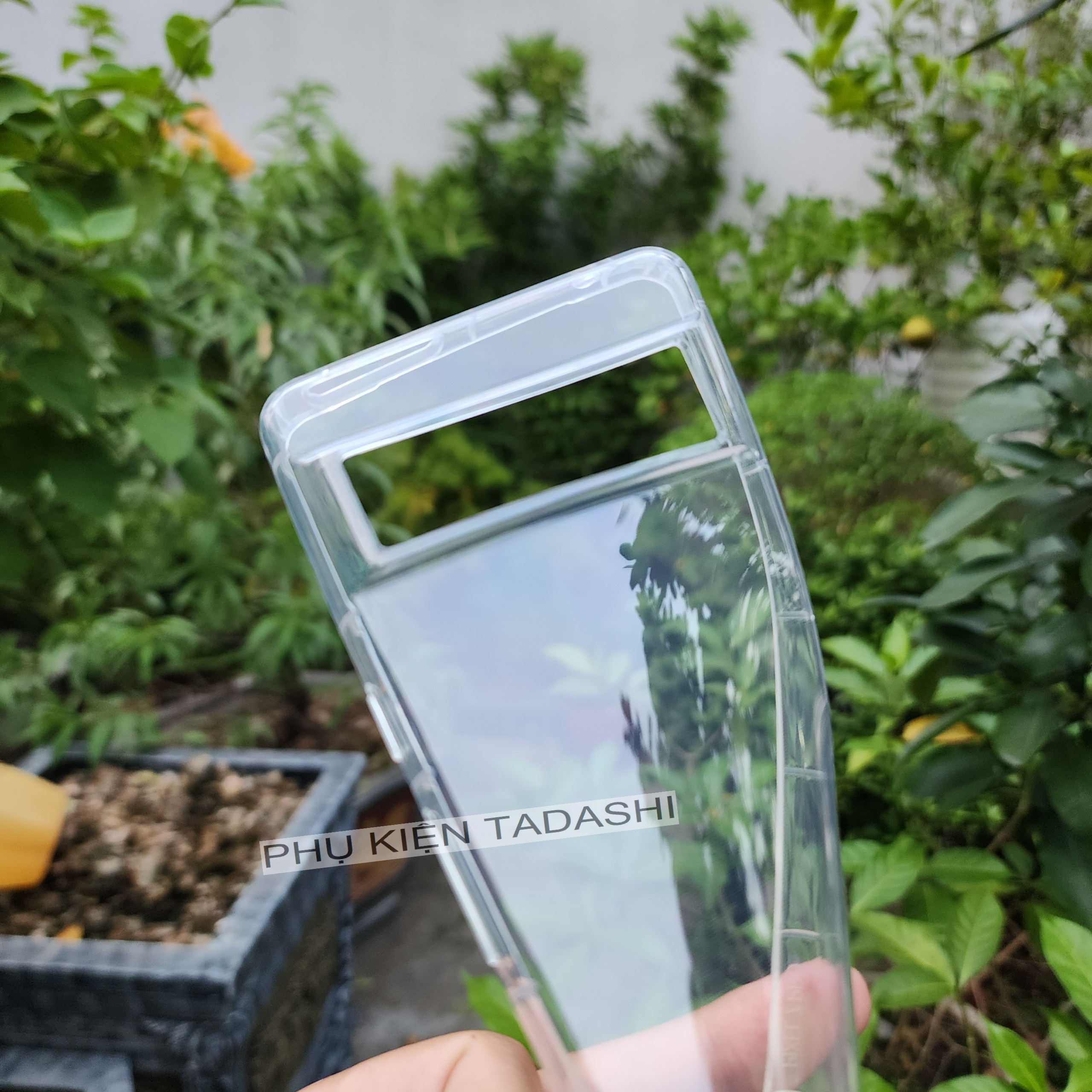Ốp Lưng Dẻo Gor Google Pixel 8/ 8 Pro/ 8a, Pixel 7/ 7 Pro, Pixel 6/ 6a/ 6 Pro, Pixel 5/ 5a 5G, Google Pixel 9/ 9 Pro/ 9a/ 9 Pro XL, Pixel 4a/ 4a 5G/ 4 XL Trong Suốt, Có Gờ Bảo Vệ Camera - Chính Hãng Gor