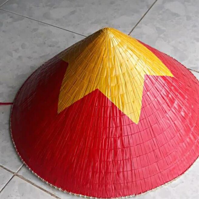Nón lá cờ quốc ky việt nam