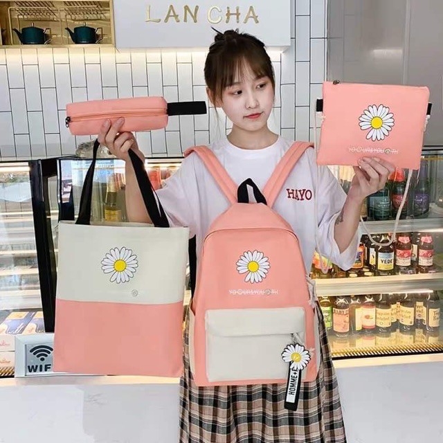Cặp đi học hoa cúc nữ 4 món, chia sẻ: đã thích balo hoa cúc - combo 4 món - tặng móc khóa cho học sinh đi học hàng quảng châu cao cấp mkz53