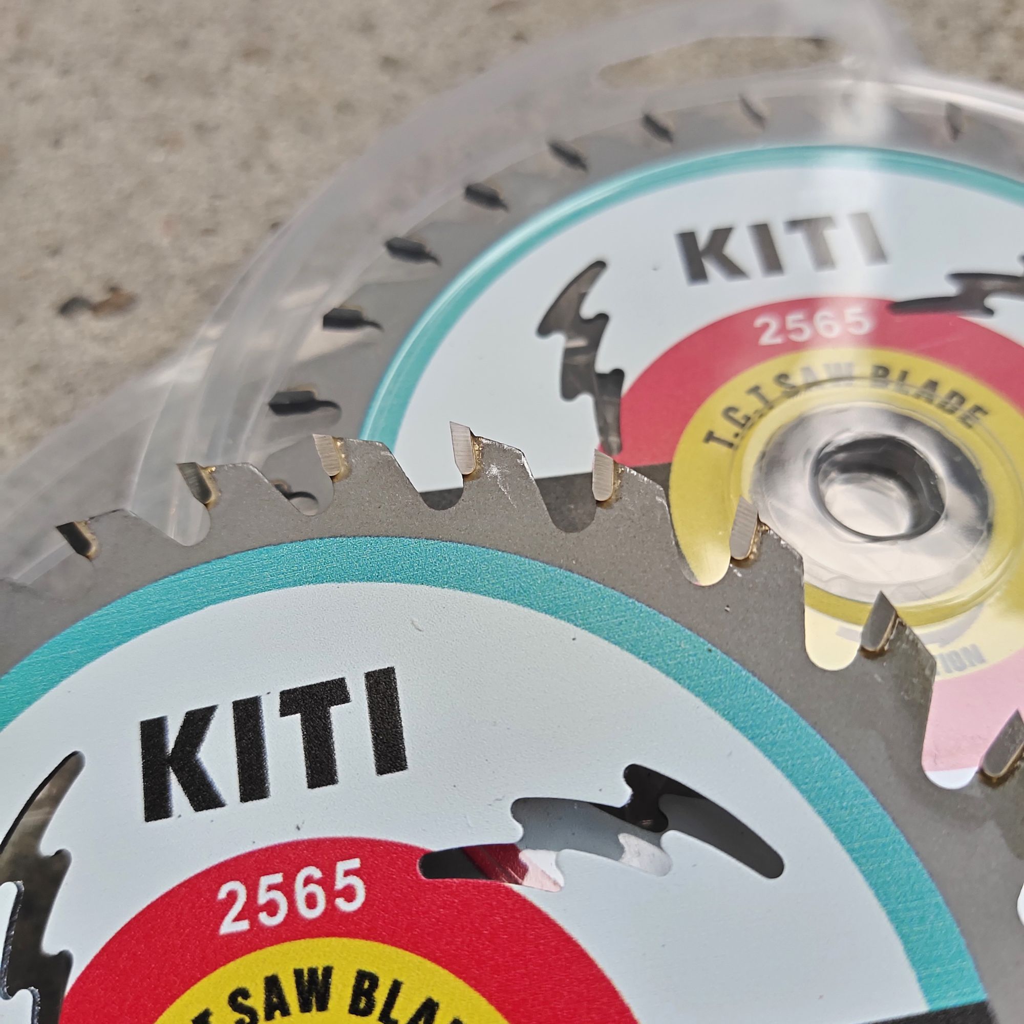 Lưỡi cưa gỗ Lưỡi cắt gỗ 110mm 30 răng - Ki Ti (HÀNG XỊN) (CKT110-30)