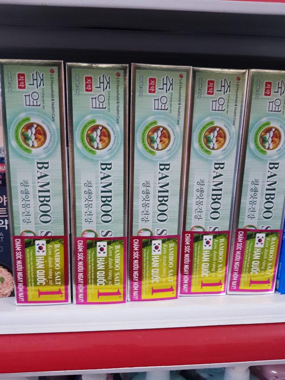 [HCM]Kem đánh răng muối tre Bamboo Salt 140g