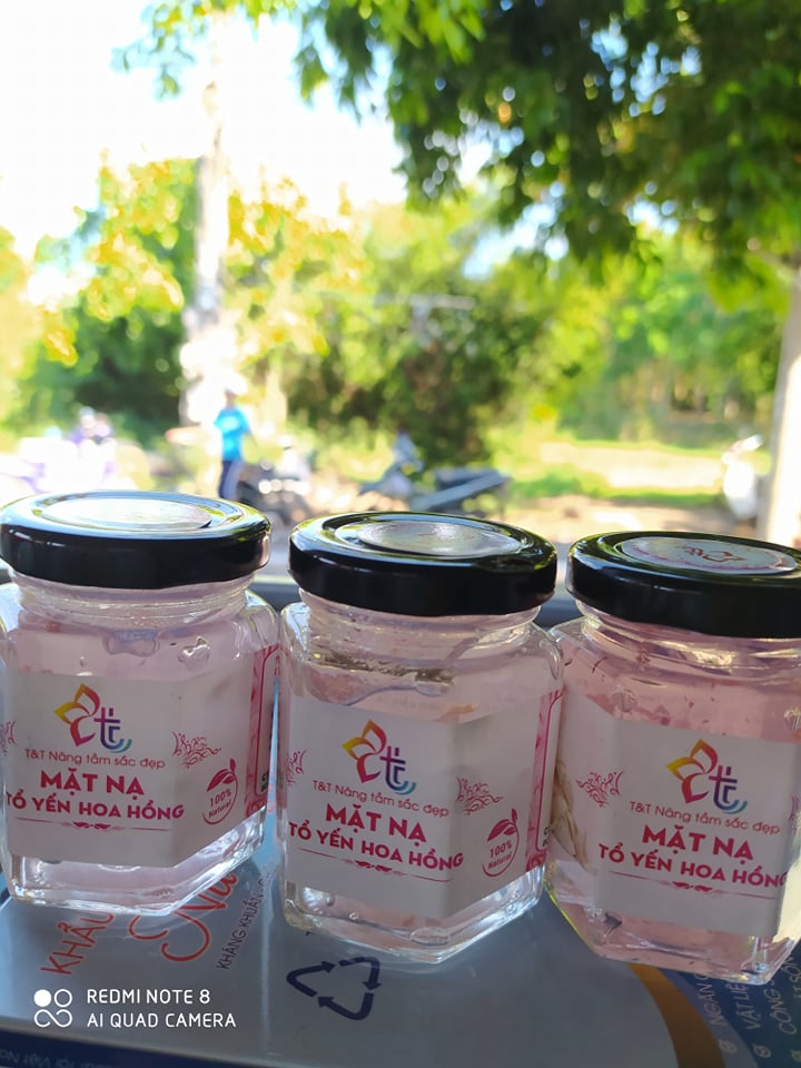 Mặt nạ tổ yến