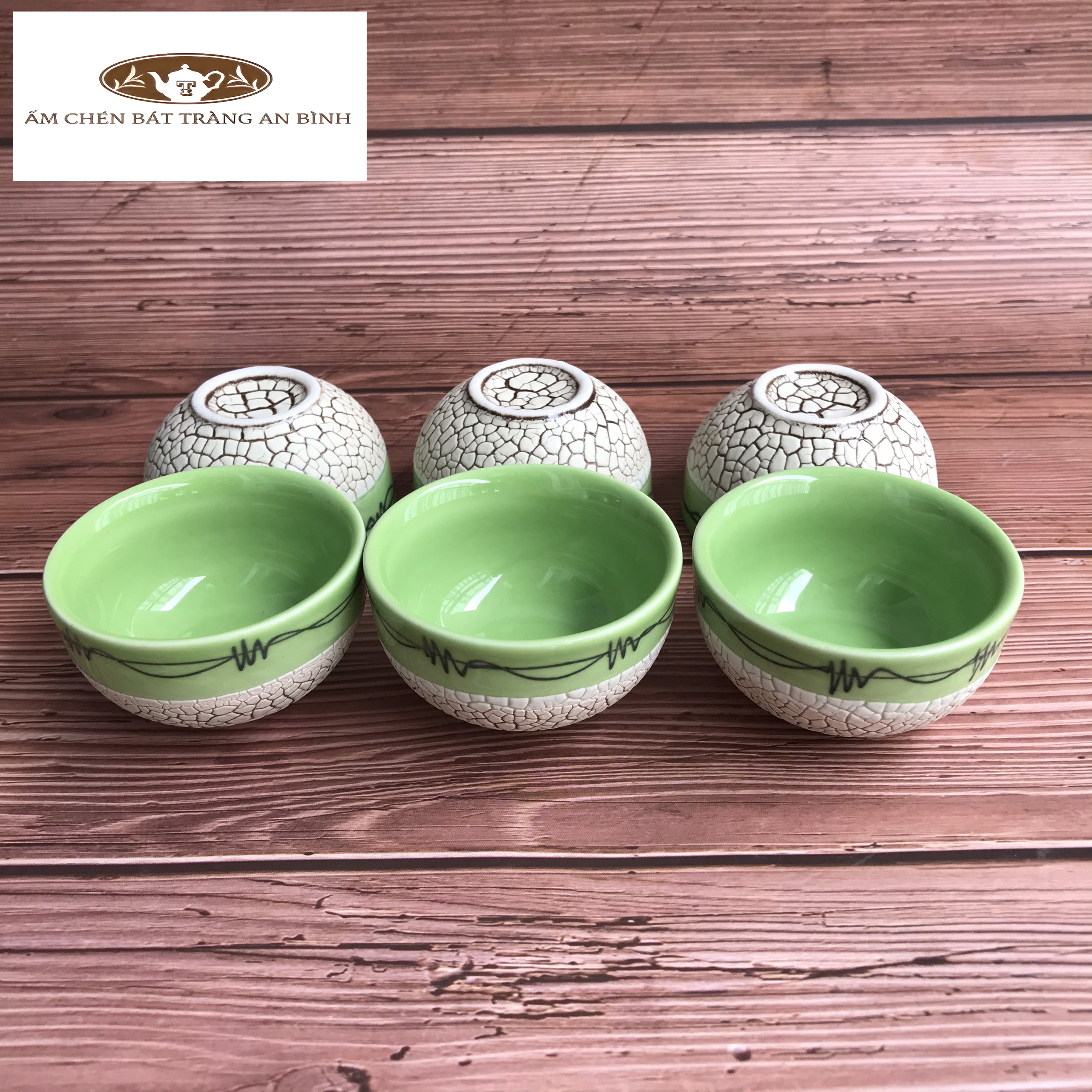 Bộ ấm chén gốm sứ Bát Tràng men Rạn Xanh Tròn