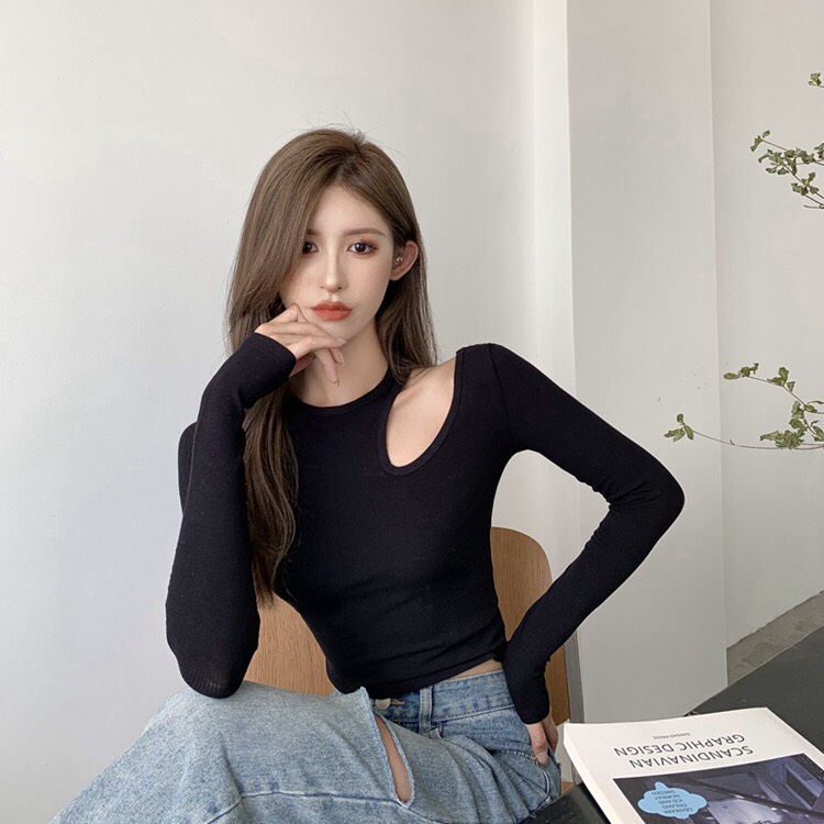 Áo kiểu croptop ôm body khoét vai 2 màu sang chảnh/ Áo thun cổ tròn tay dài hở vai quyến rũ thời trang nữ