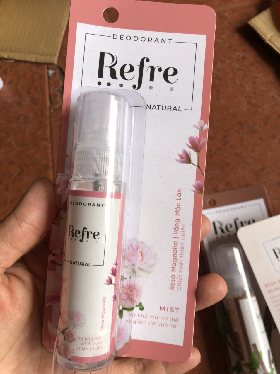 Xịt Khử Mùi Refre đủ mùi - MẪU MỚI
