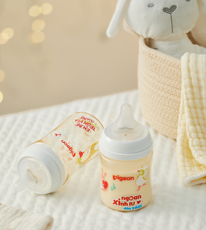 Bình sữa Pigeon PPSU Plus thế hệ III 160ml/240ml