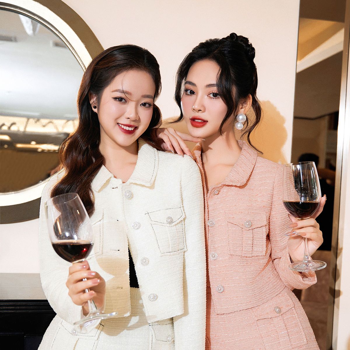 Set áo dạ tweed cổ bẻ cài cúc + chân váy dạ tweed dáng a túi ốp vien tran