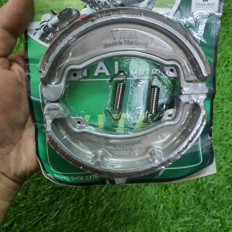 Bố thắng sau CD Benly 125 , CD125