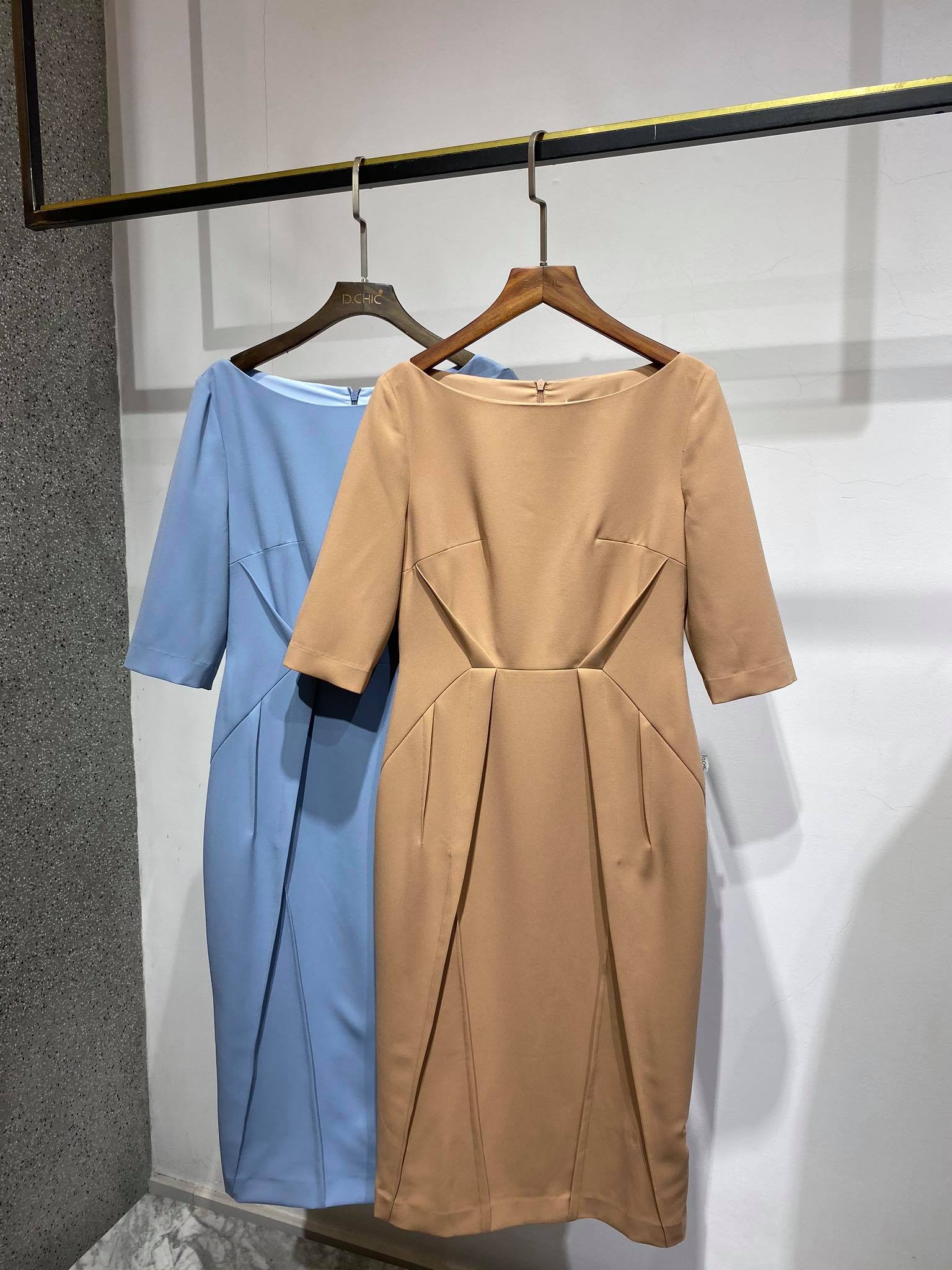 VÁY TAY LỬNG XẾP LY TRANG TRÍ D.CHIC MS: 2812843