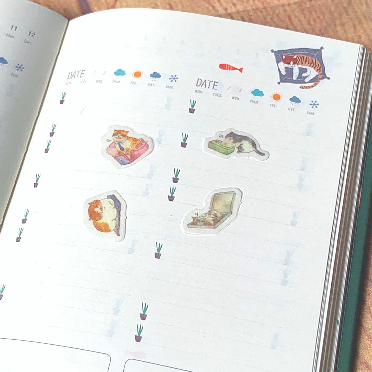 [HCM]Bộ 32 Sticker Hình Dán Mini Mèo Vàng