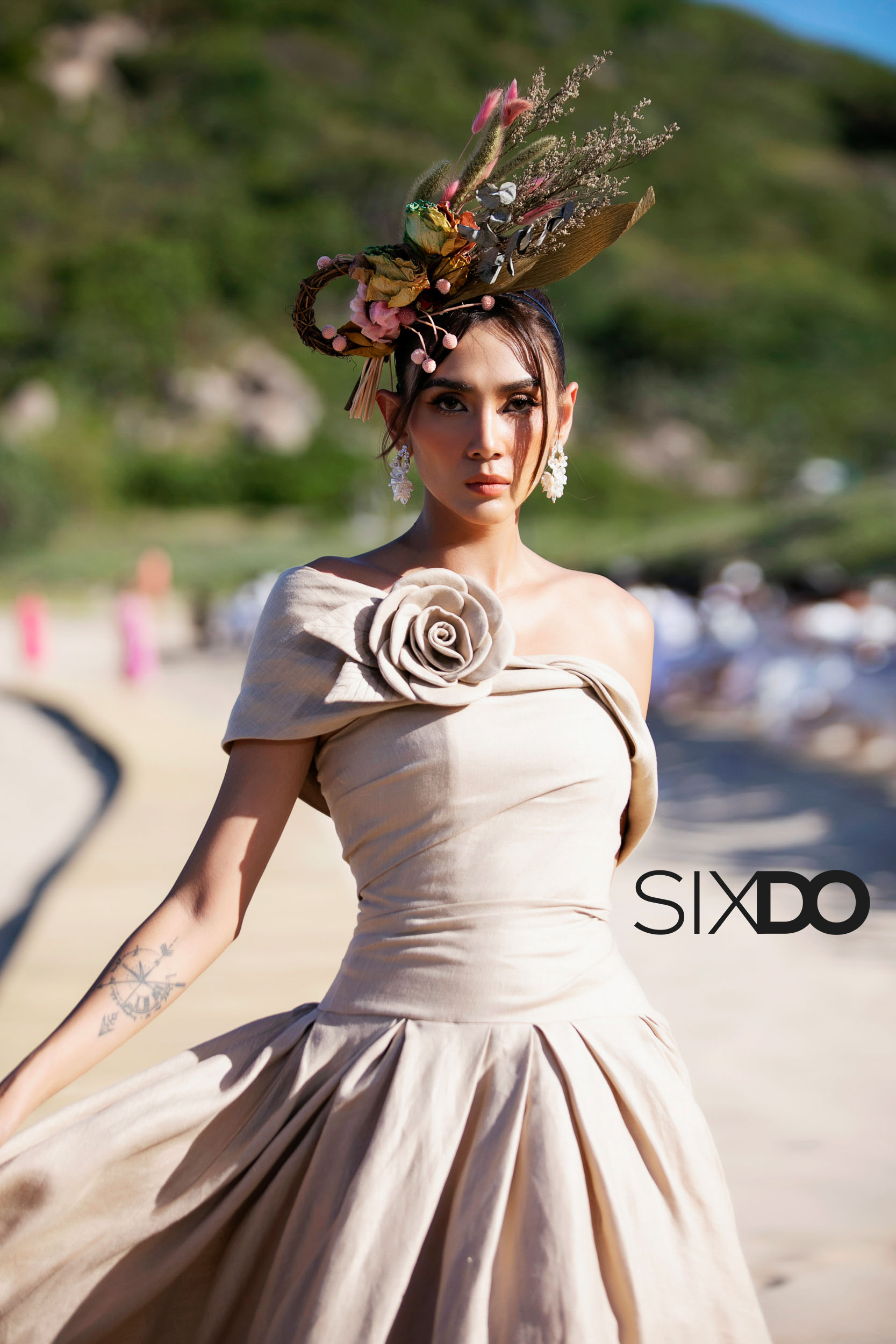 Đầm trễ vai linen dáng phồng SIXDO (Nude Off-shoulder Midi Linen Dress)