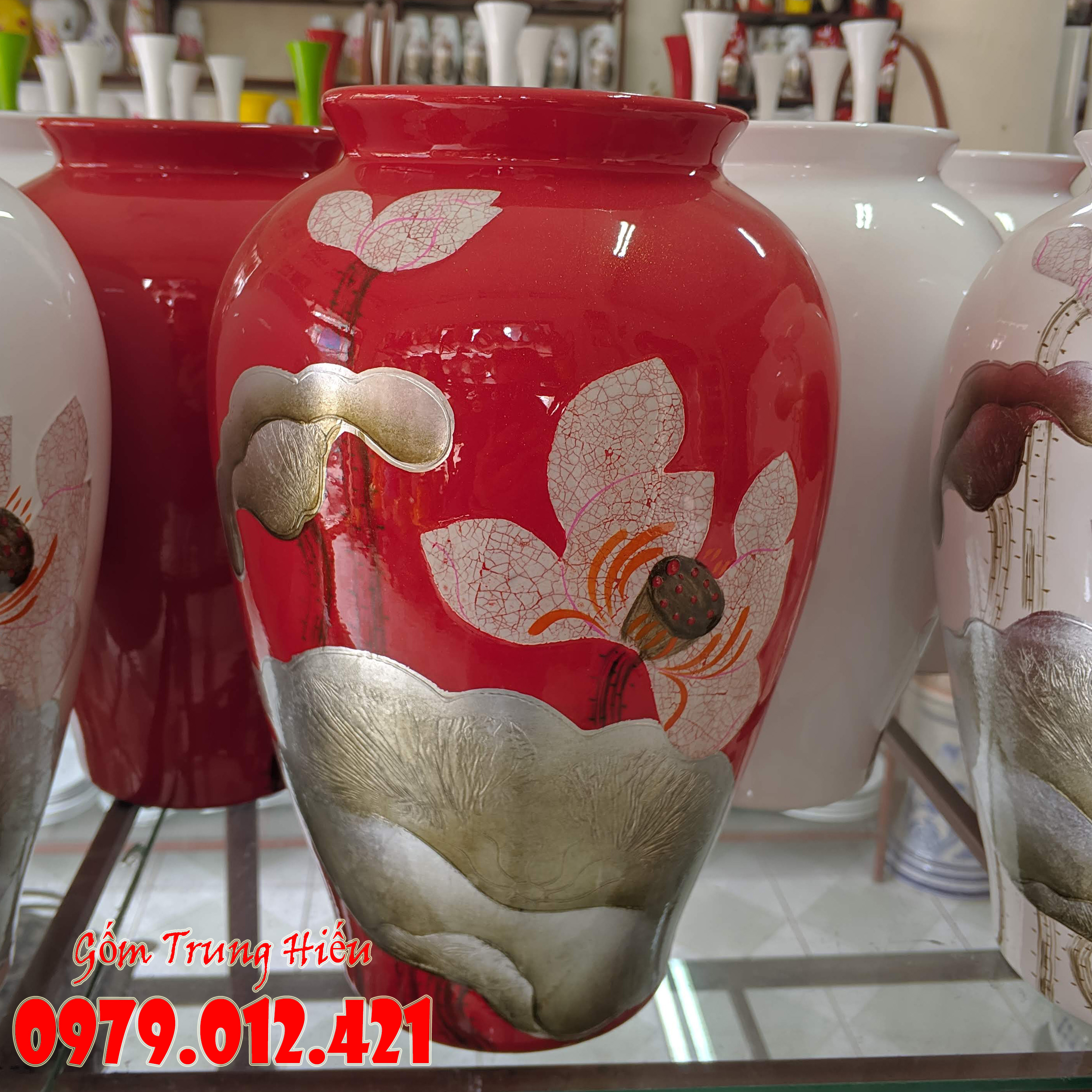 Bình hoa gốm Bát Tràng khảm hoa sen cao 27cm