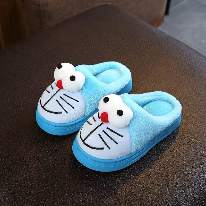 Combo 02 đôi Dép lông  dore-mon cho bé size 26-27