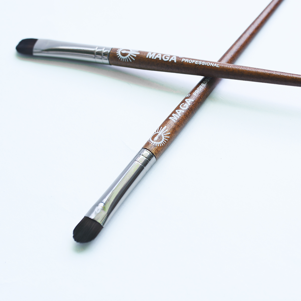 [HCM]Cọ Che Khuyết Điểm Pro MAGA Concealer Brush 08