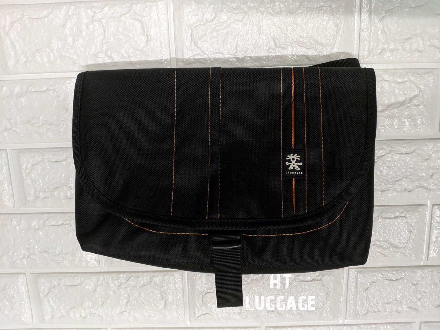 Túi đeo chéo Crumpler Messenger S Unisex