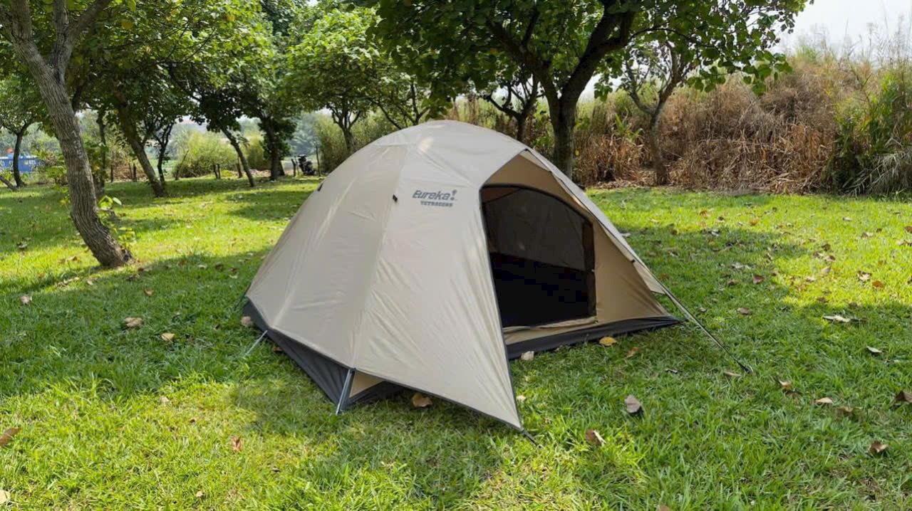 Lều EUREKA TETRAGON 8 ( lều 5-6 người)