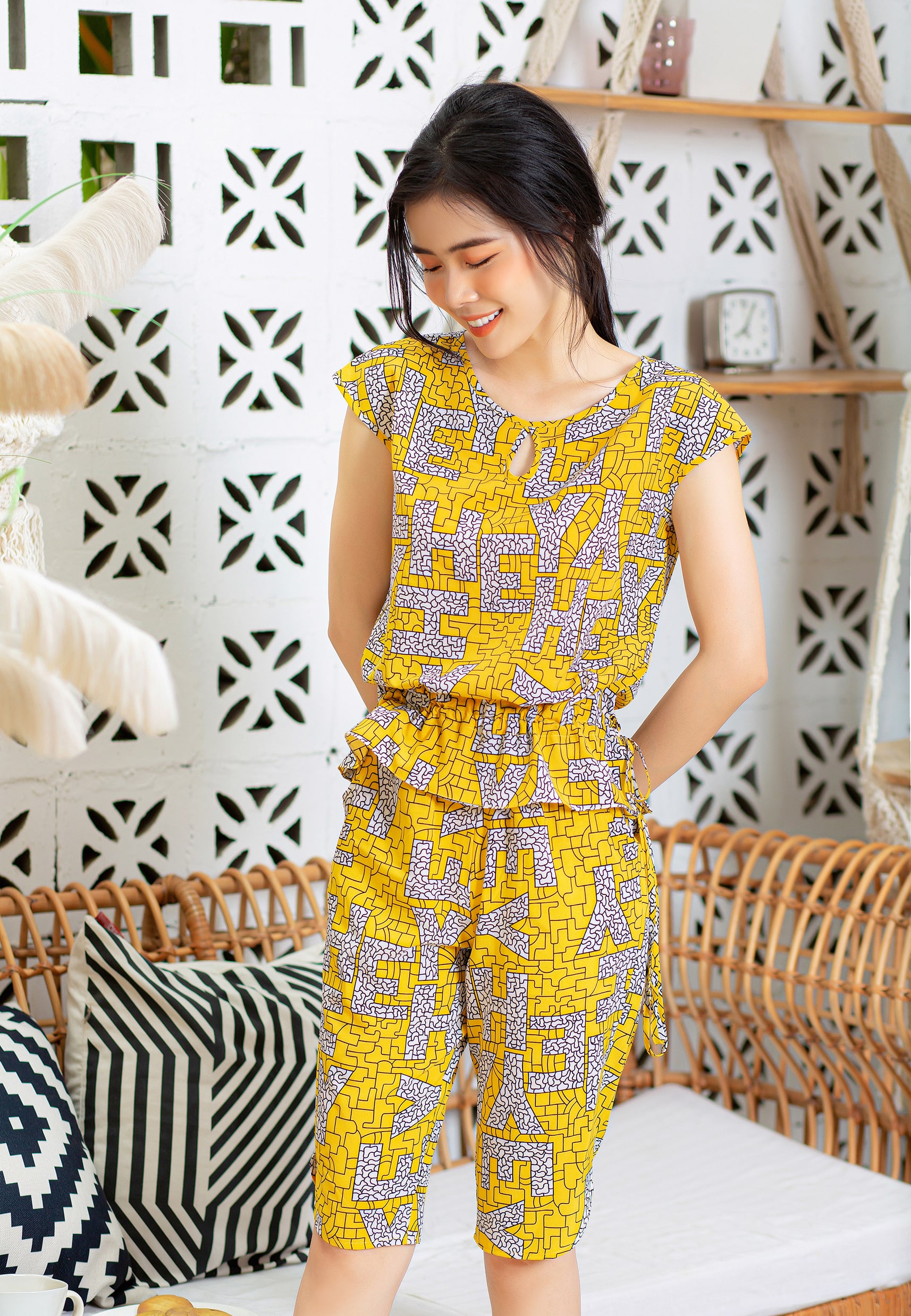 Bộ lửng chữ lụa giấy Mila
