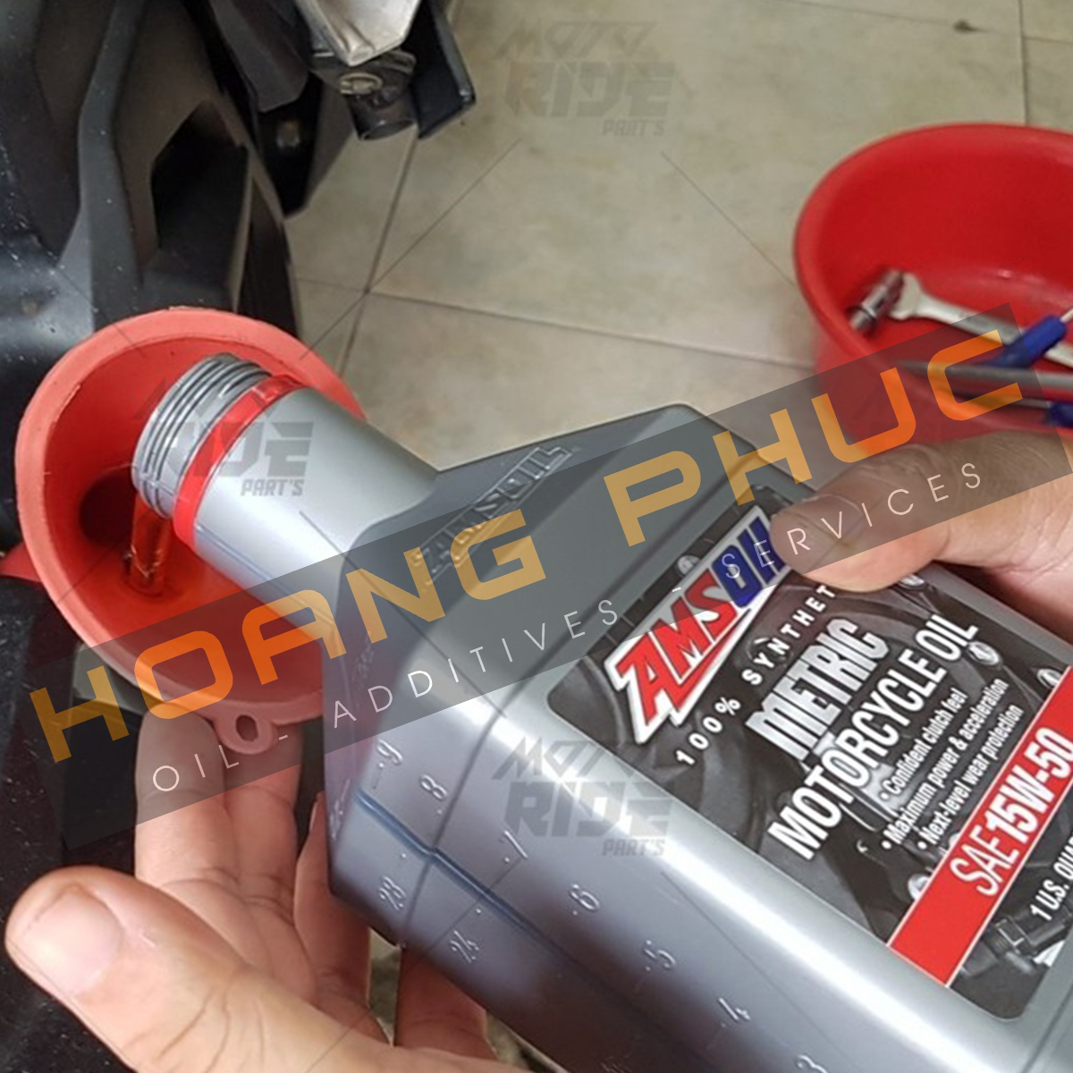 Dầu nhớt Amsoil Metric 15W50 946ml