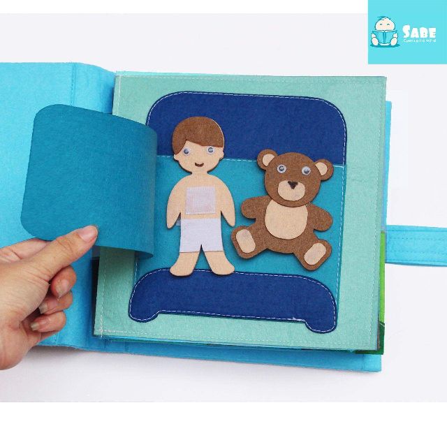 Sách vải - bé trai yêu thích khám phá