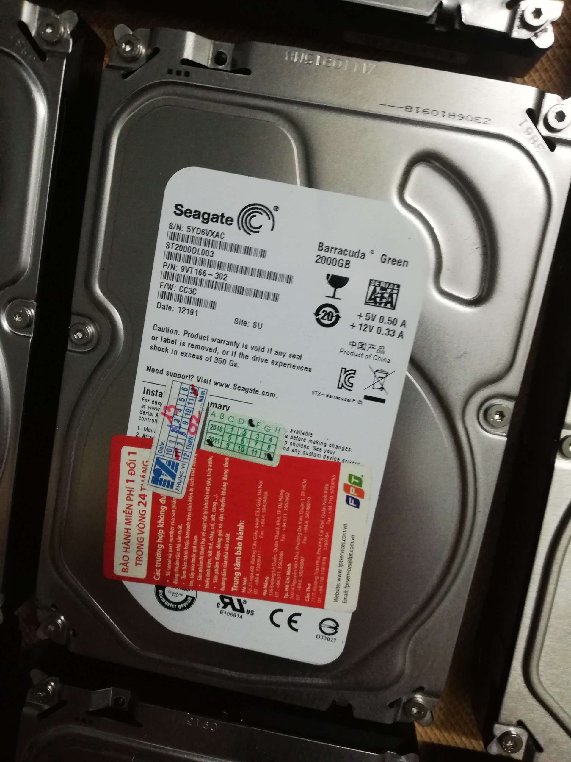 Ổ cứng 2TB Seagate/WD Green cho khách backup