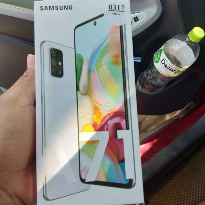 SAMSUNG A71(ram8/128gb)
