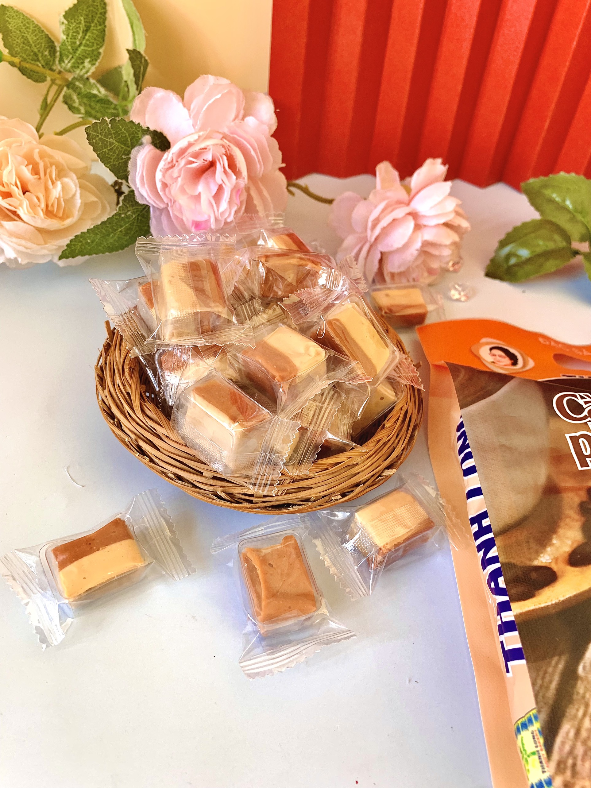 Kẹo Dừa Lá Dứa Sầu Riêng Hiệu Thanh Long (300g)