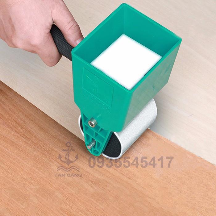 Dụng Cụ Lăn Keo Dán Gỗ Có Khóa 75 mm MM3C