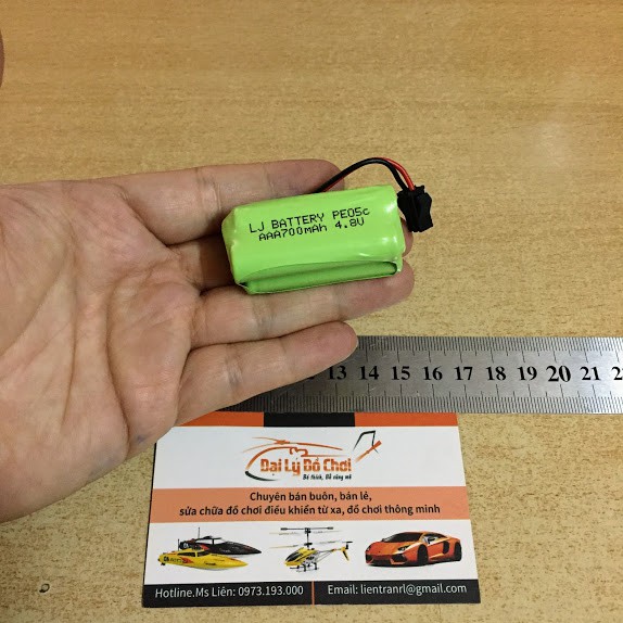 Pin sạc aaa điện áp 4.8v dung lượng 700mah xếp vuông chân sm