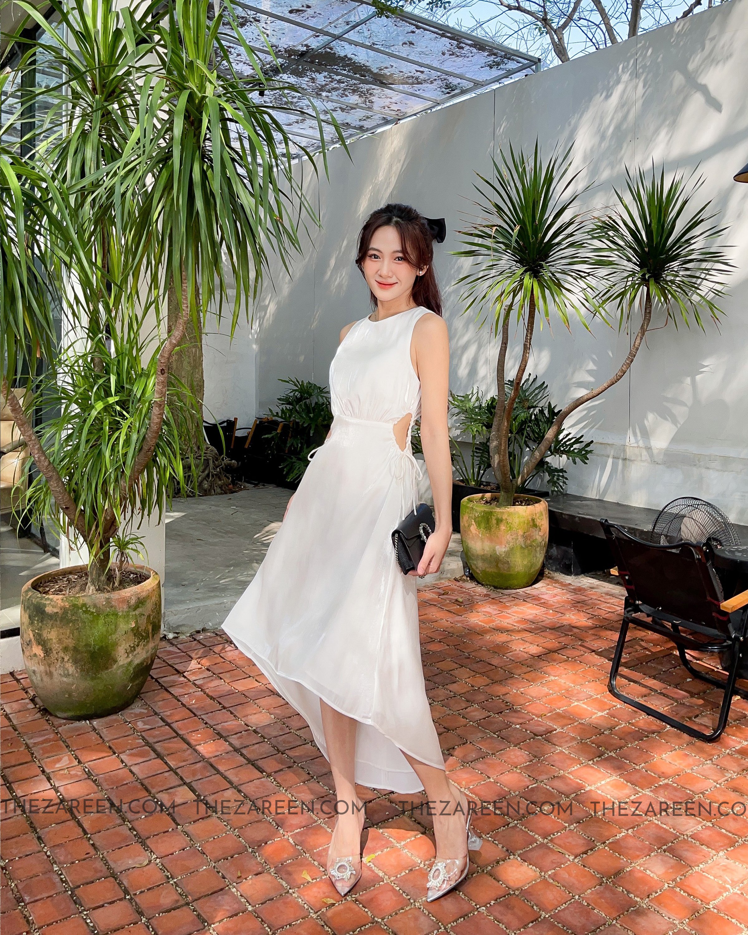 ZAREEN | ĐẦM DÀI KHOÉT EO DAX57 - TRẮNG