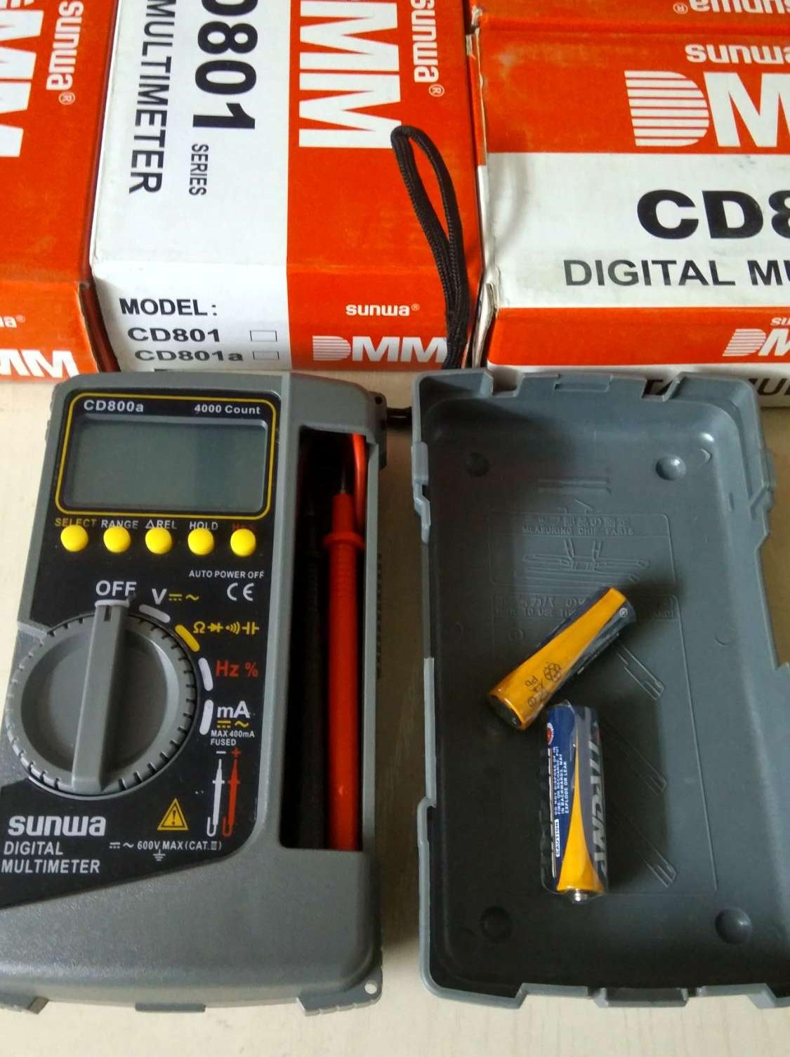 Đồng hồ vạn năng CD800A