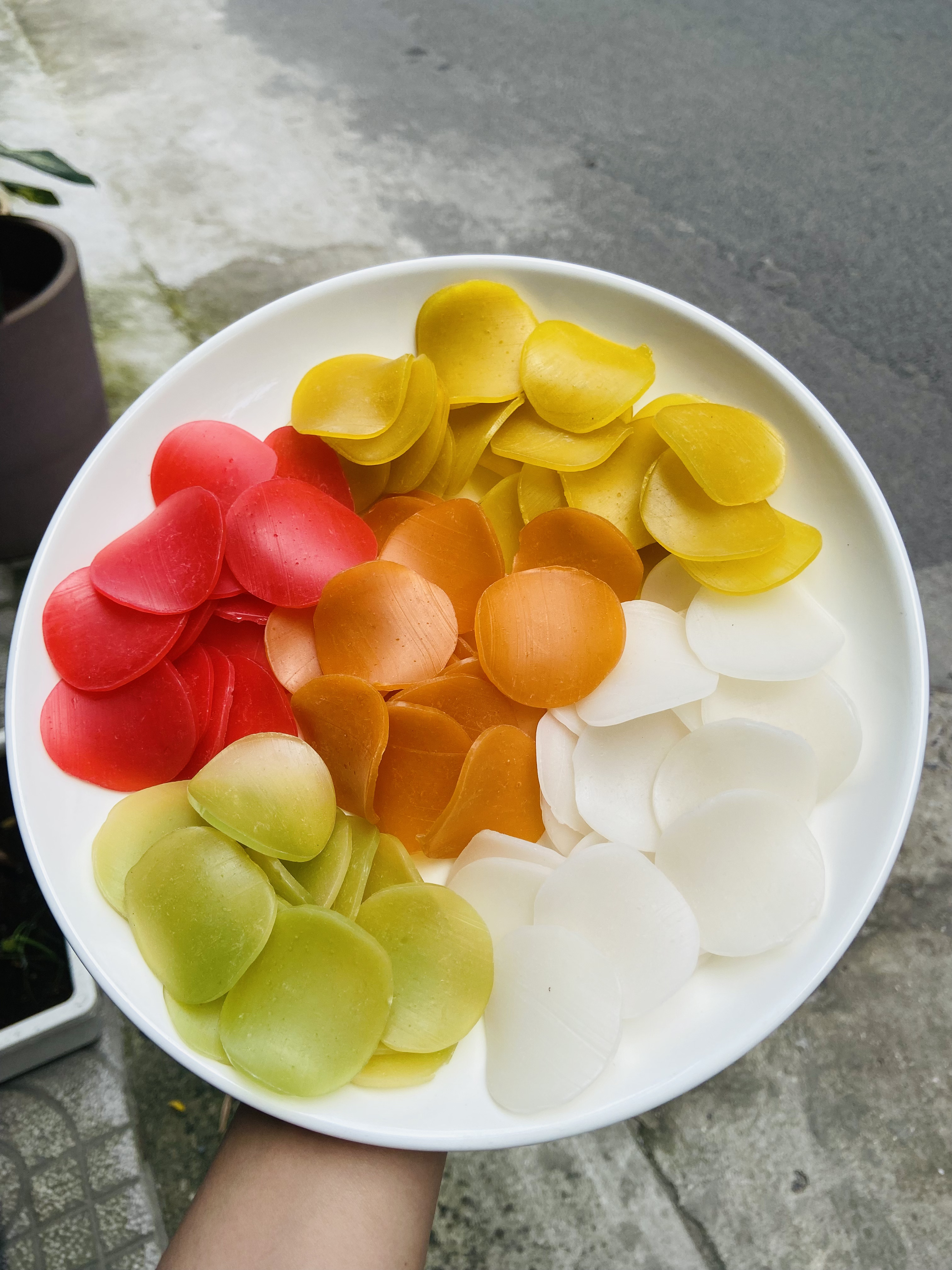 Bánh phồng tôm tiêu đặc sản Sa Đéc