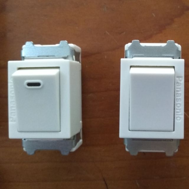 Hạt công tắc 1 chiều Panasonic dòng Full
