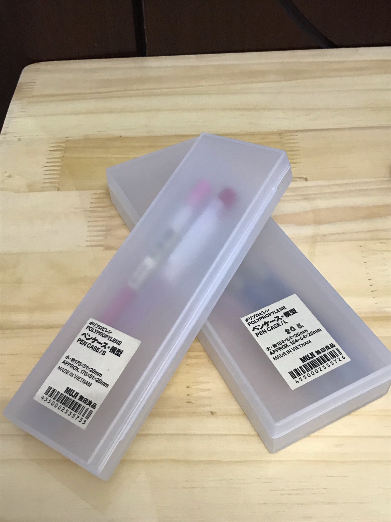 HỘP BÚT NHỰA MUJI 2 SIZE