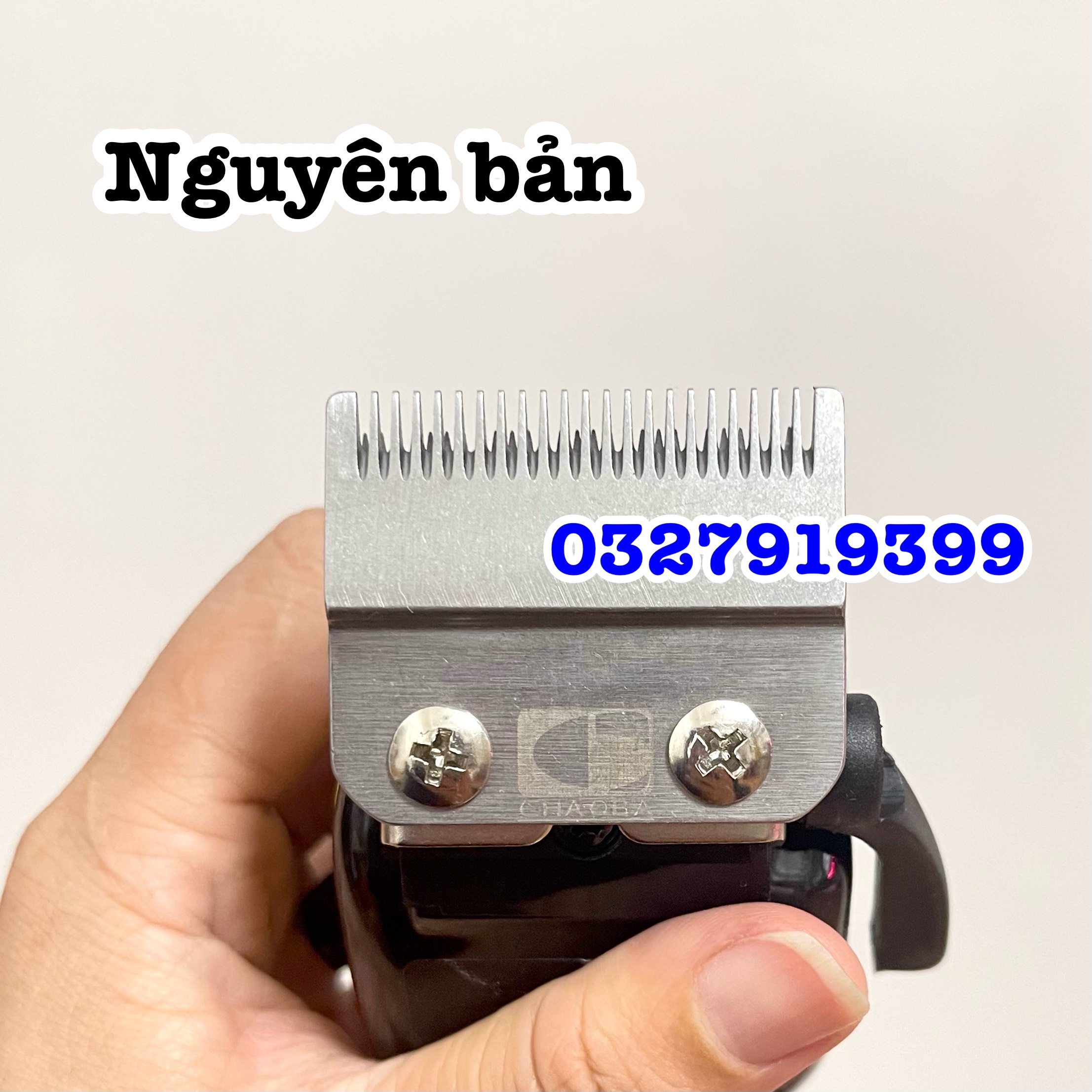 Chaoba Tông Đơ Cắt Tóc Cao Cấp CHAOBA 808B - Lưỡi Kép Titanium, Công Suất 10W, Thiết Kế Mạnh Mẽ, Vận Hành Êm Ái, Dễ Sử Dụng Cho Thợ Tóc Chuyên Nghiệp