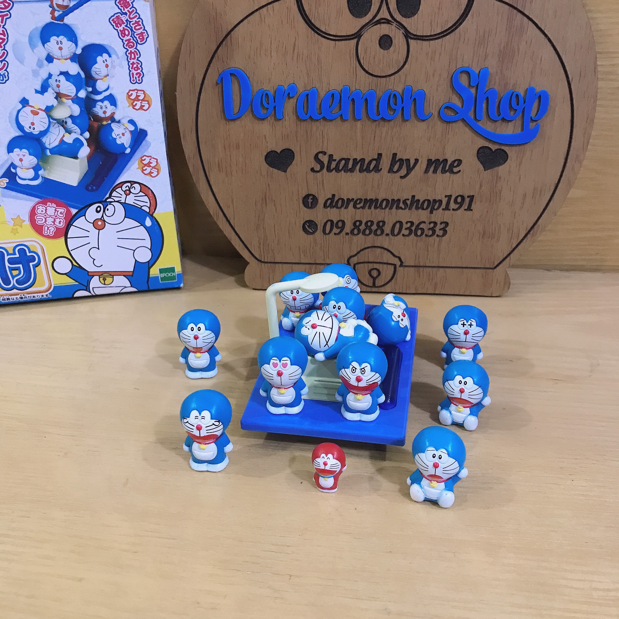 Mô Hình Cỗ Máy Thời Gian Doremon Doraemon
