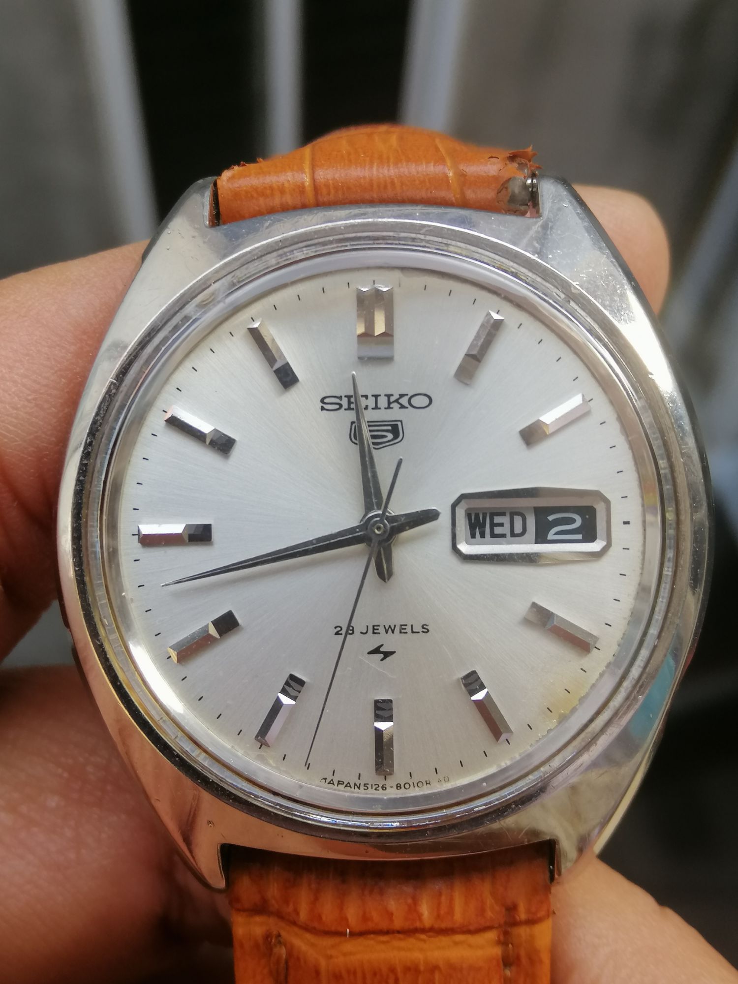 Đồng hồ cơ Automatic hiệu SEIKO 5 của Nhật