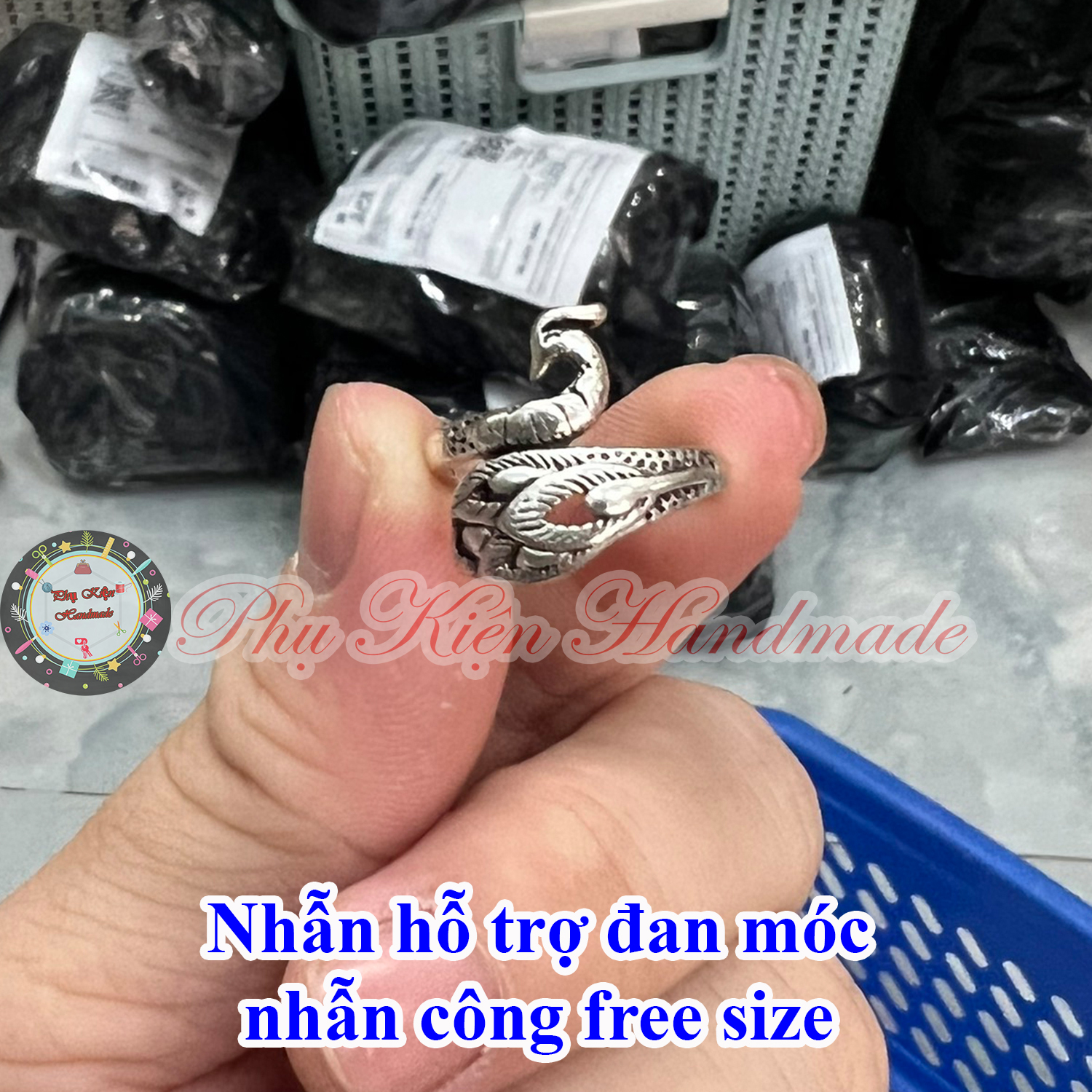 Nhẫn hỗ trợ đan móc, nhẫn công free size