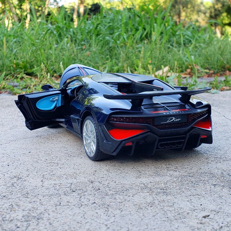 Mô hình xe Bugatti Divo 1:24 Double Horses