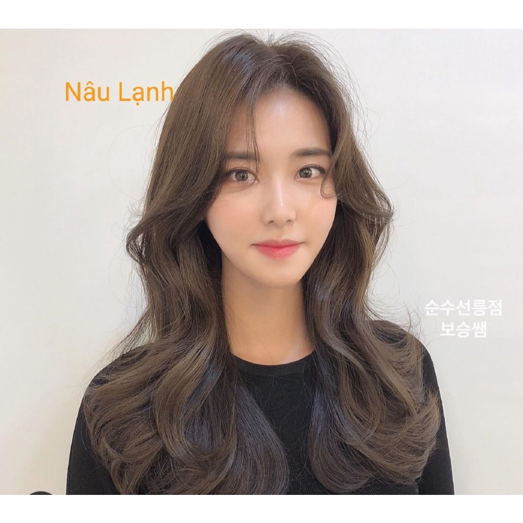 Thuốc nhuộm tóc màu nâu lạnh.
