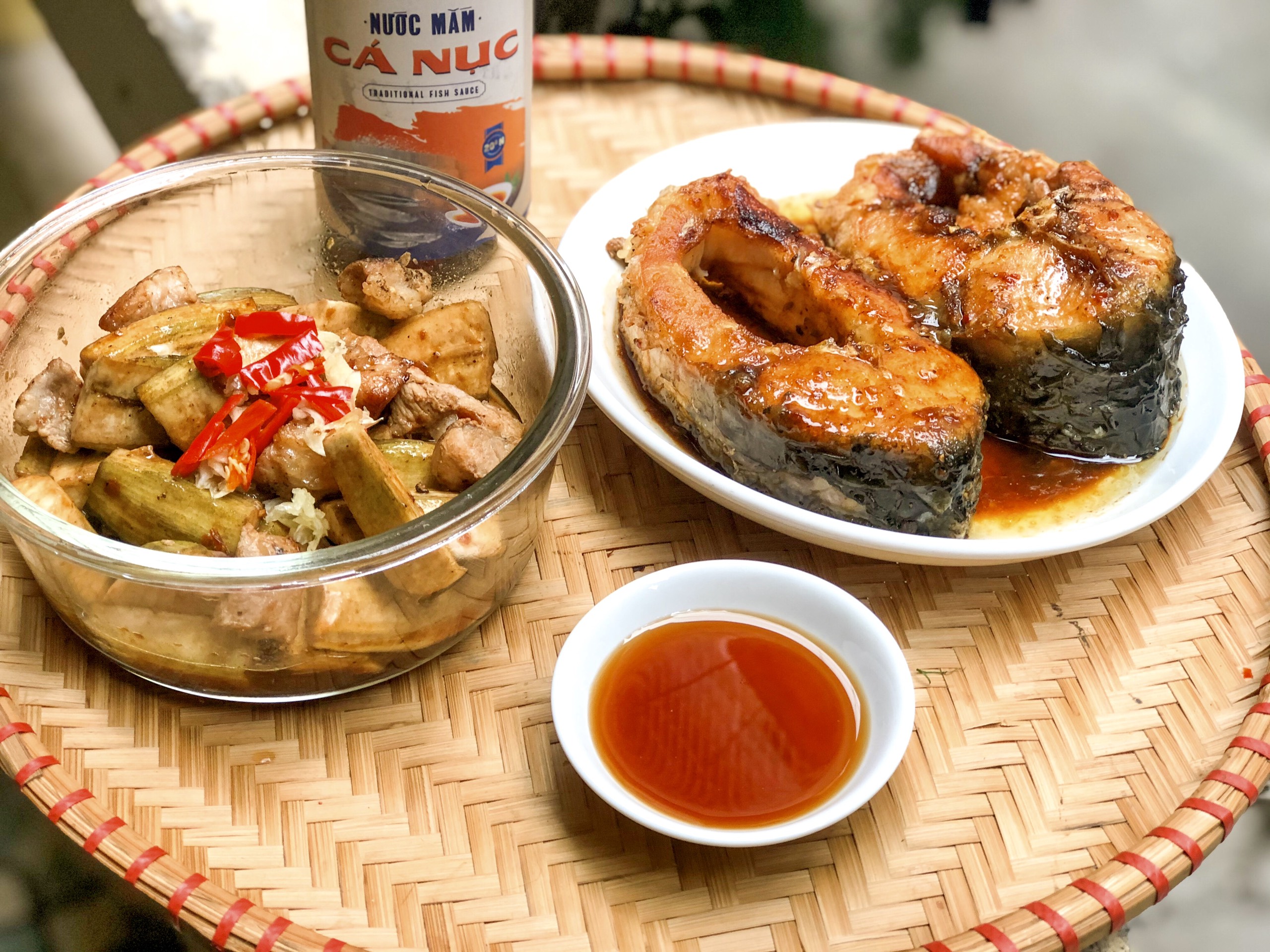 Nước Mắm Cá Nục Lê Gia chai 525ml