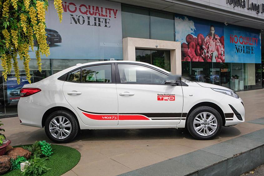 [HCM]Tem xe ô tô Vios thể thao TS095