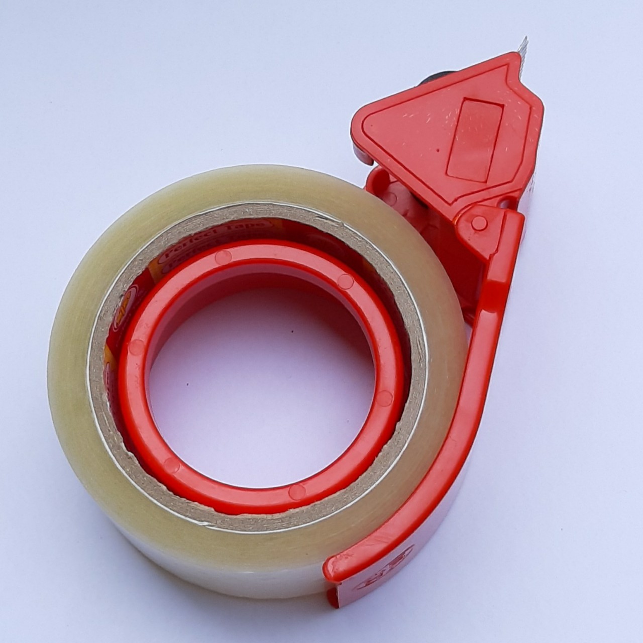 Cuộn băng keo trong 110yard rộng 4.5cm
