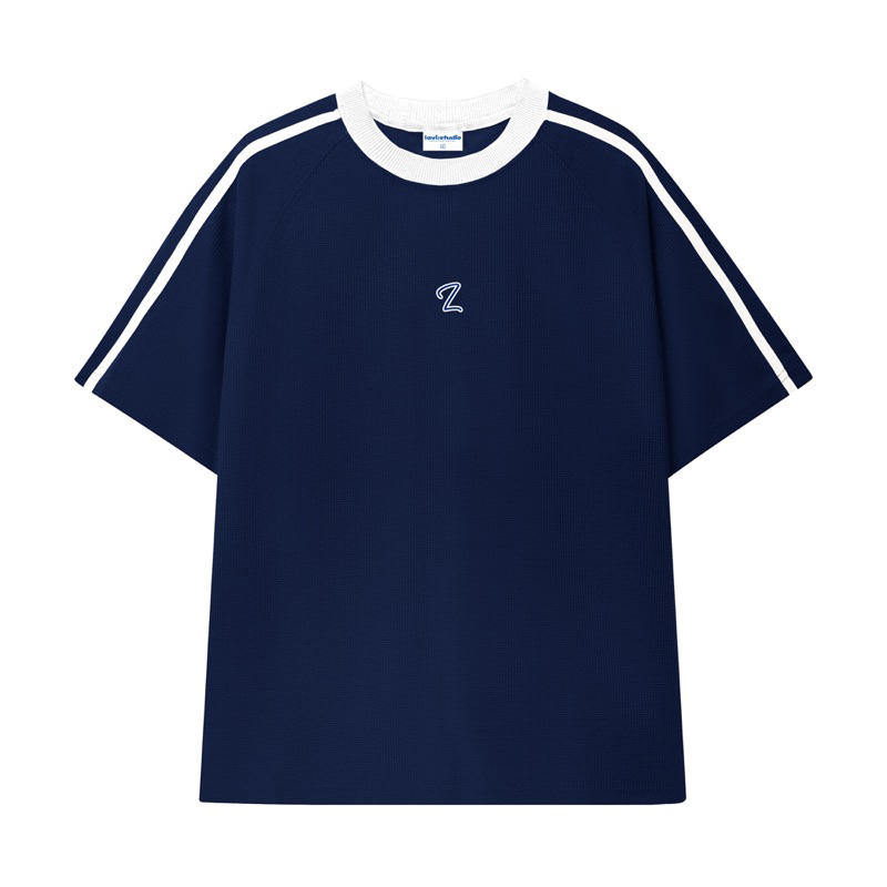 Áo thun Thêu Raglan Lavi Studio/ Waffle