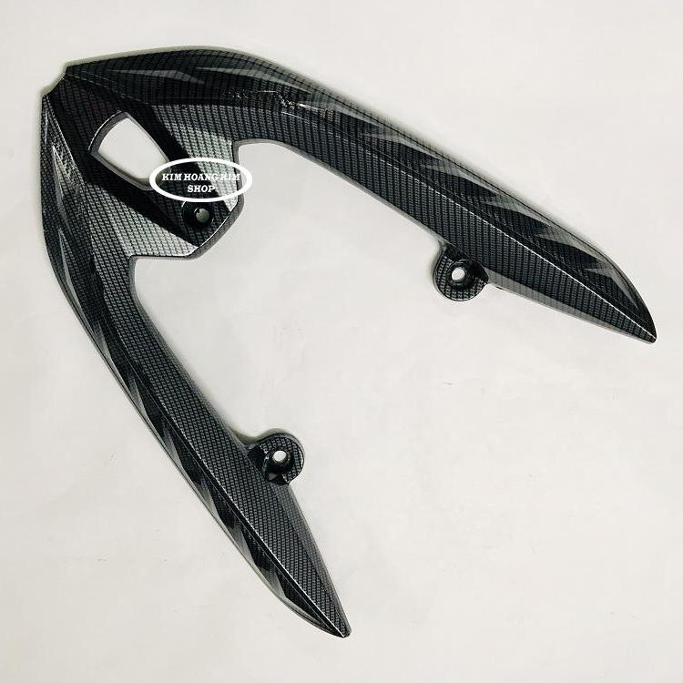 Ốp Cảng Sau Carbon gắn Vario 2018,2019