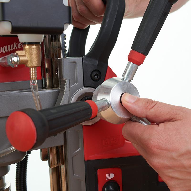 MÁY KHOAN TỪ MILWAUKEE M18 FMDP-502 (Full pin sạc)